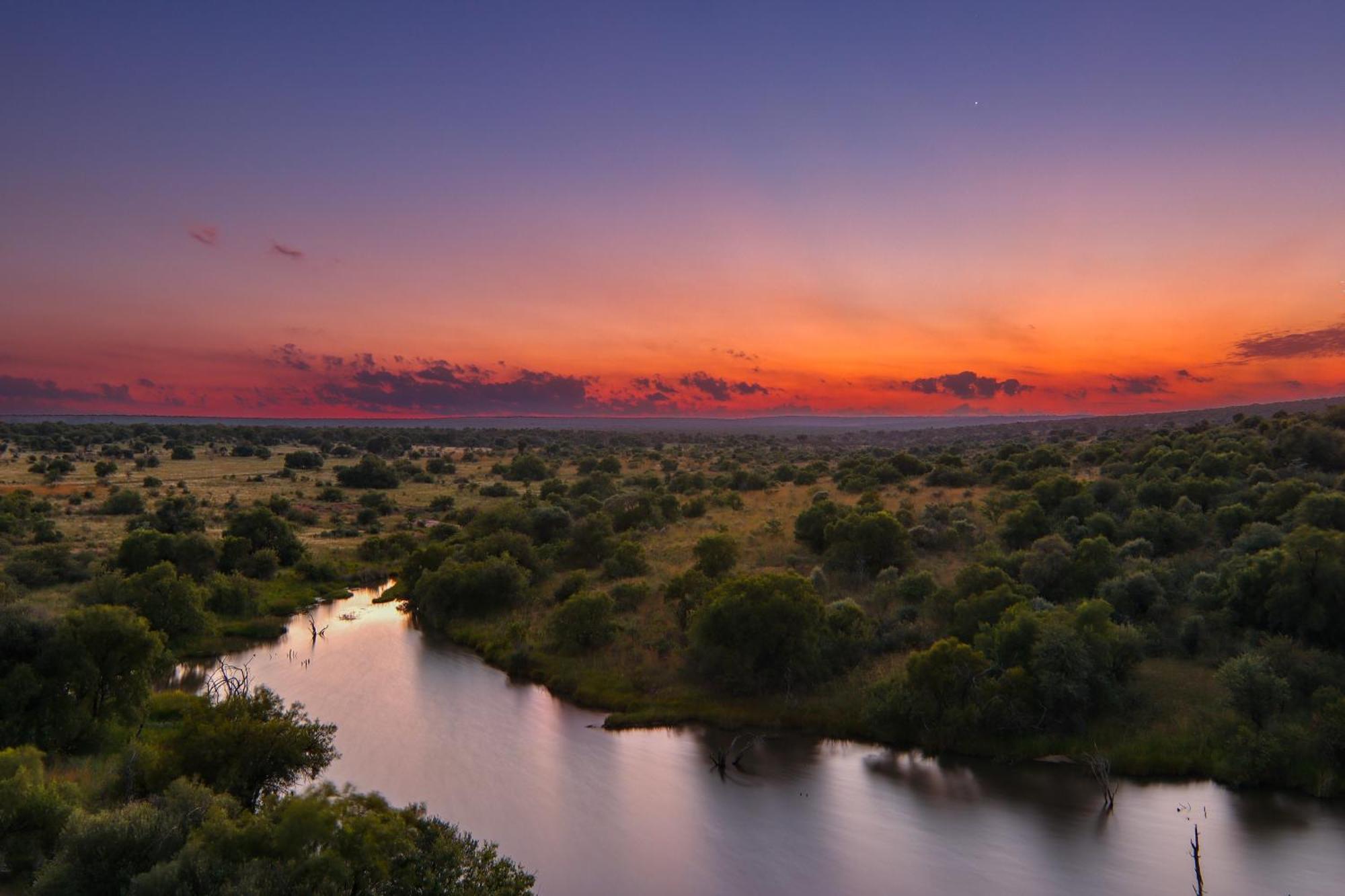 Cliffhanger Lodge Mabula Game Reserve Exterior foto